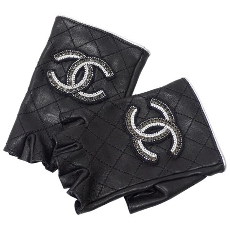 chanel fingerless leather gloves